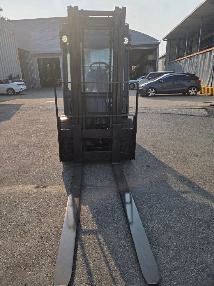 한효진님의 장터 판매 상품 [두산 3톤 디젤 중고지게차 ] 첨부 사진