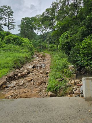 판넬공작사님의 🌦 폭우 피해, 농민 분들 괜찮으신가요? 서로 위로의 말 나눠요 🤝 · 참여글 작성글 사진