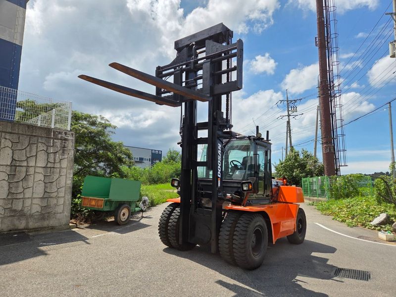 한효진님의 장터 판매 상품 [두산 16톤 자동발 디젤 중고지게차 ] 첨부 사진