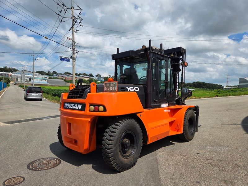 한효진님의 장터 판매 상품 [두산 16톤 자동발 디젤 중고지게차 ] 첨부 사진