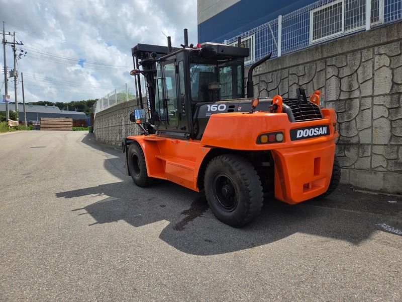 한효진님의 장터 판매 상품 [두산 16톤 자동발 디젤 중고지게차 ] 첨부 사진