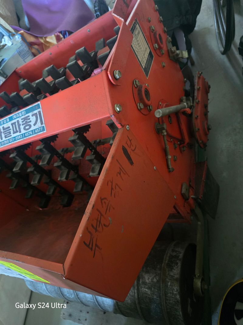 대왕소나무님의 장터 판매 상품 [영동마늘파종기] 첨부 사진