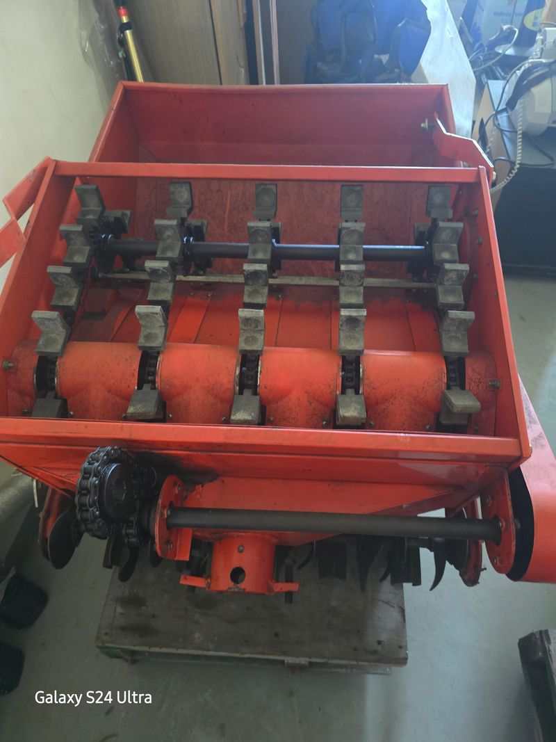 대왕소나무님의 장터 판매 상품 [영동마늘파종기] 첨부 사진