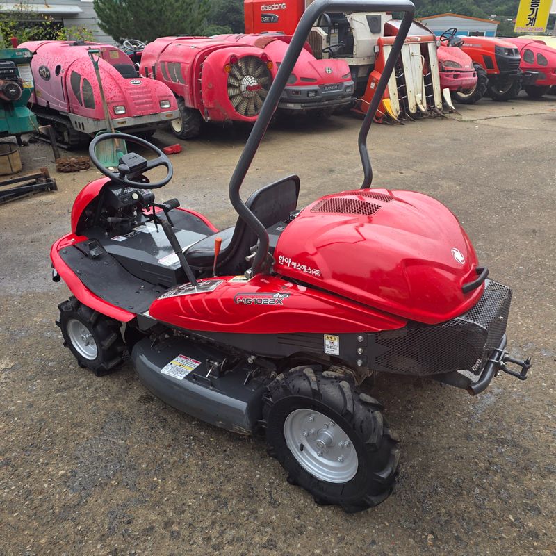 최태욱님의 장터 판매 상품 [한아4륜구동 승용제초기 ] 첨부 사진