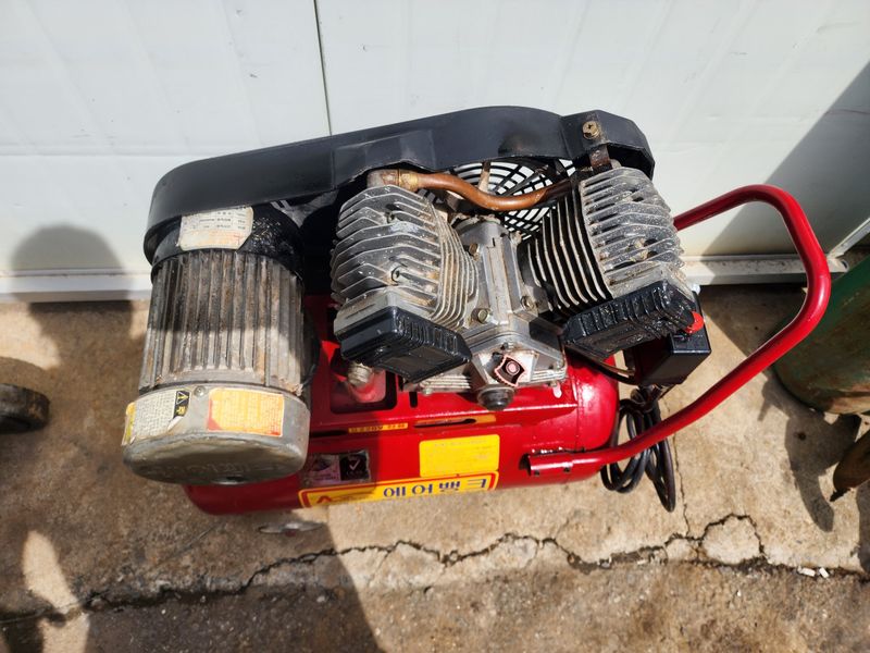 수리남3님의 장터 판매 상품 [에어뱅크 콤프레샤 단상220볼트] 첨부 사진