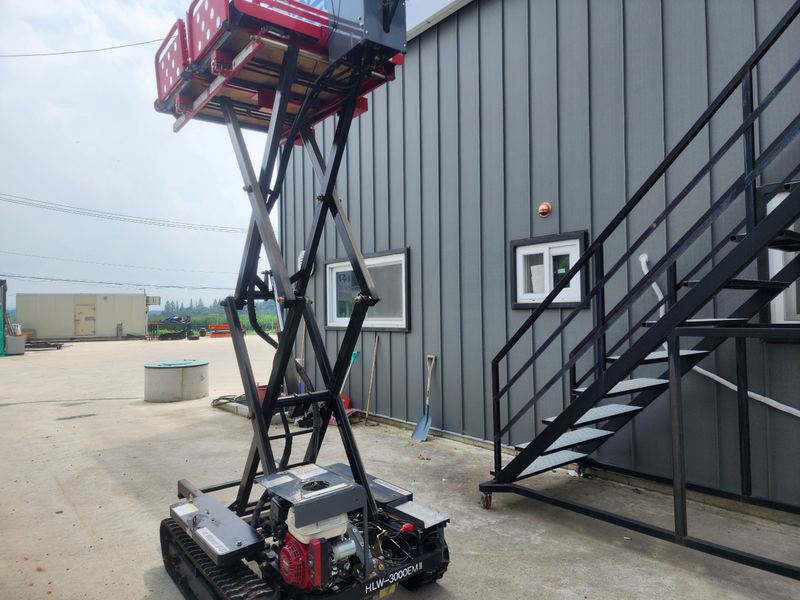 수리남3님의 장터 판매 상품 [엔진고소작업차 소형 신품급] 첨부 사진