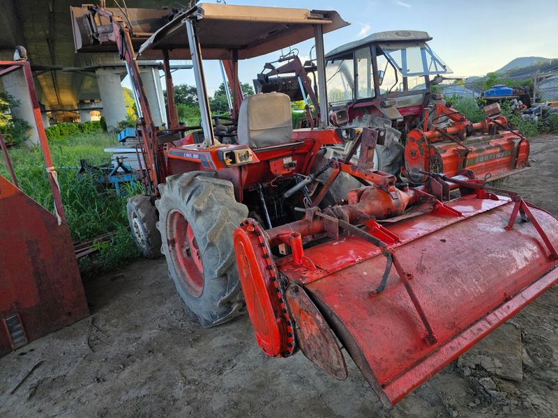 최도윤(중고농기계)님의 장터 판매 상품 [대동트렉터 3503판매합니다] 첨부 사진