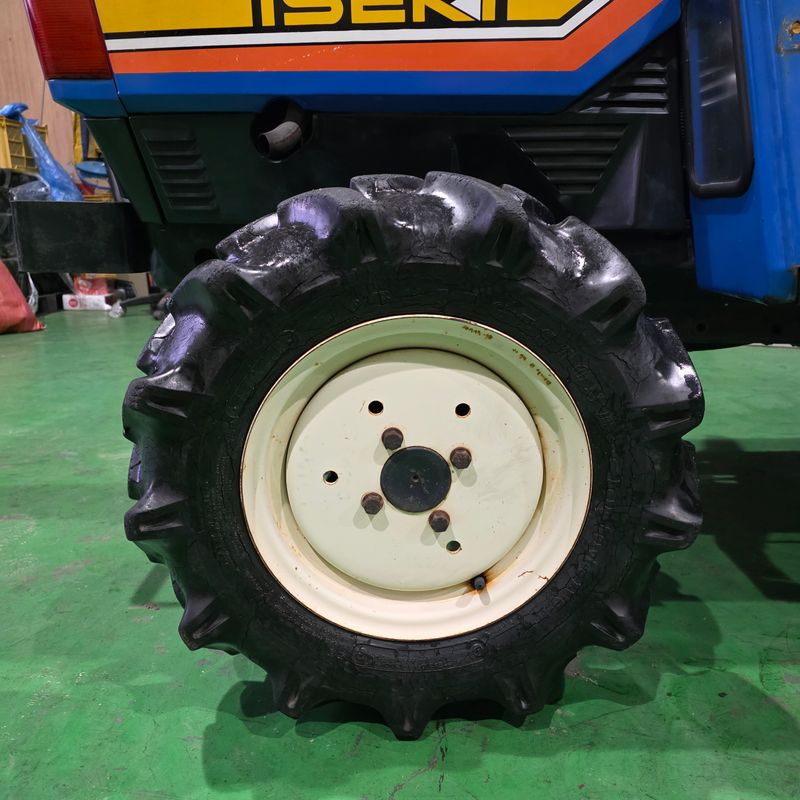 최태욱님의 장터 판매 상품 [ISEKY(이세키)145 트랙터] 첨부 사진