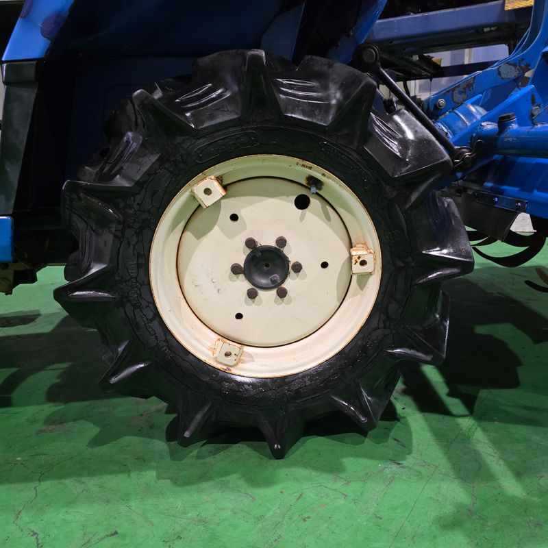 최태욱님의 장터 판매 상품 [ISEKY(이세키)145 트랙터] 첨부 사진