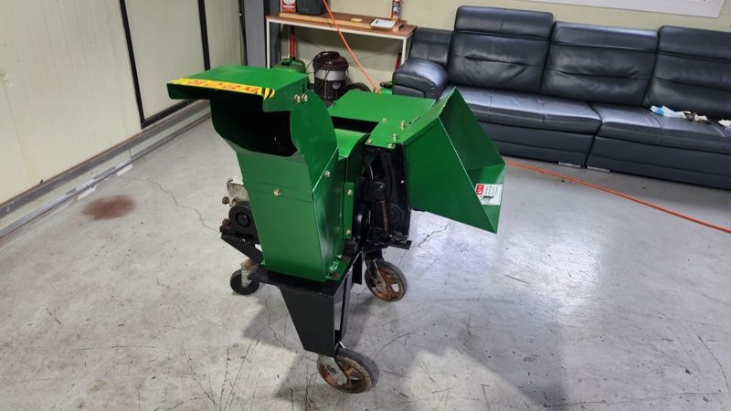 김동현님의 장터 판매 상품 [경운기 부착형 파쇄기] 첨부 사진