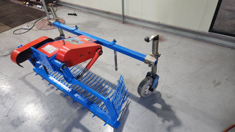 김동현님의 장터 판매 상품 [경종 땅속작물수확기 ] 첨부 사진