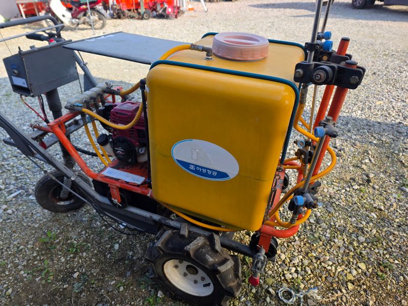 최도윤(중고농기계)님의 장터 판매 상품 [아성정공 자주식 보행 스프레이어. 판매합니다.] 첨부 사진