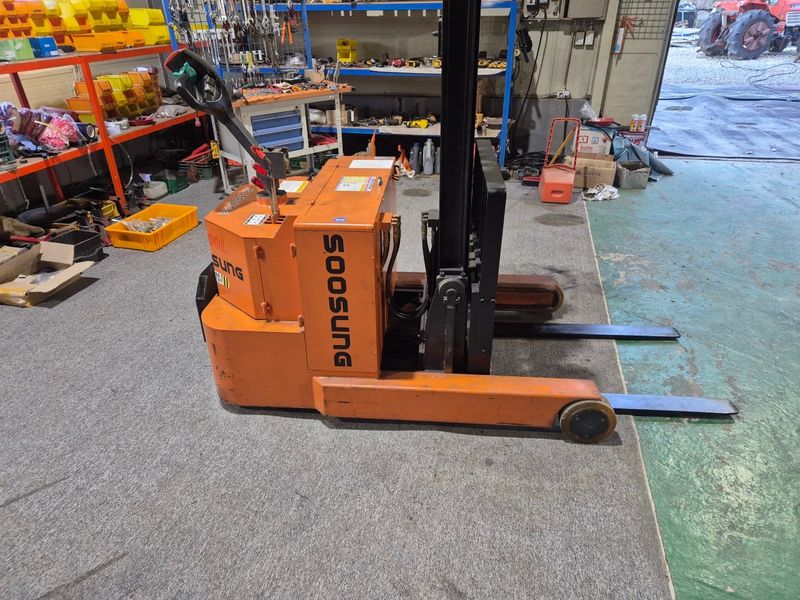 일개미(4454)님의 장터 판매 상품 [수성전동지게차] 첨부 사진