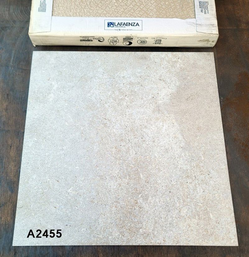 장터 상품 [이탈리아 라펜자 포세린타일 600x600, 600x400, 600x300 팝니다] 썸네일