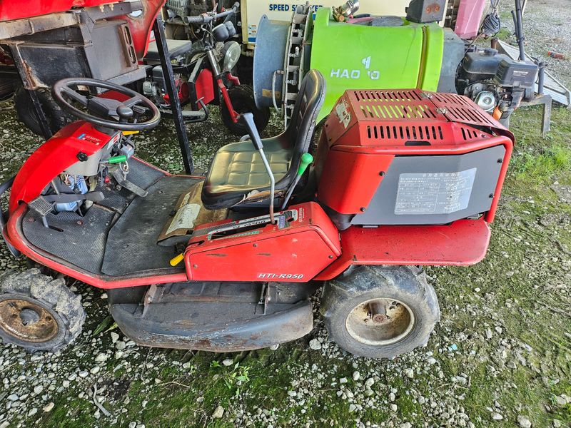 류병하님의 장터 판매 상품 [승용예취기 ] 첨부 사진