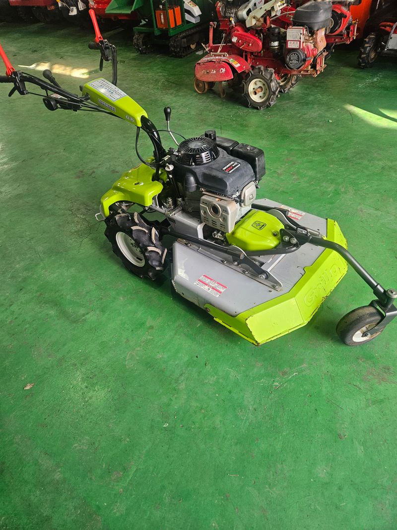 신지안님의 장터 판매 상품 [한아그릴로 보행제초기 판매합니다] 첨부 사진