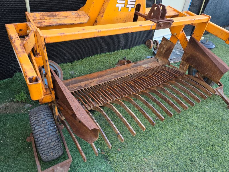 장터 상품 [양파,마늘 등 땅속작물 수확기 판매합니다 ] 썸네일