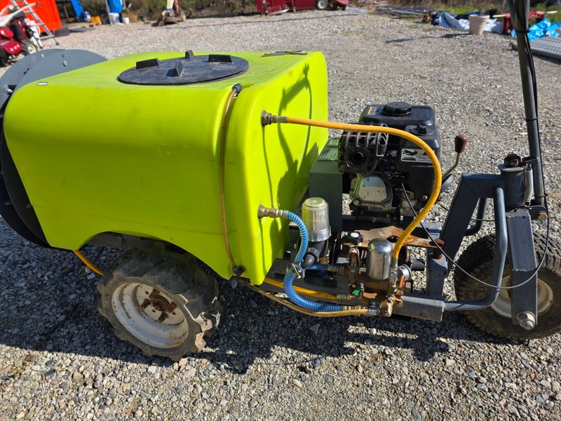 최도윤(중고농기계)님의 장터 판매 상품 [보행식 스프레이어 판매합니다] 첨부 사진