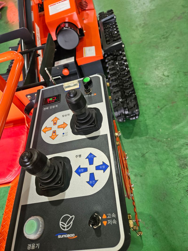 신지안님의 장터 판매 상품 [성부1인전동 고소작업차판매합니다] 첨부 사진