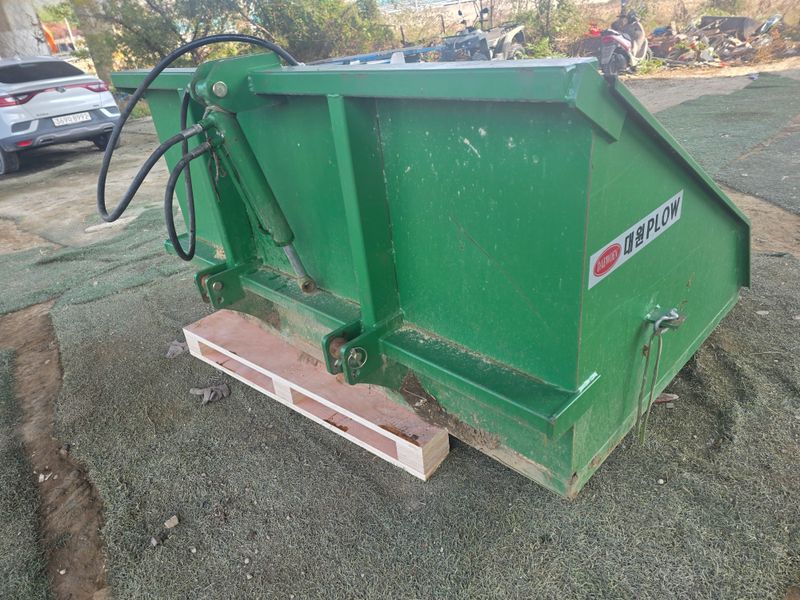 장터 상품 [트렉터용 유압식 트레일러 판매합니다 ] 썸네일