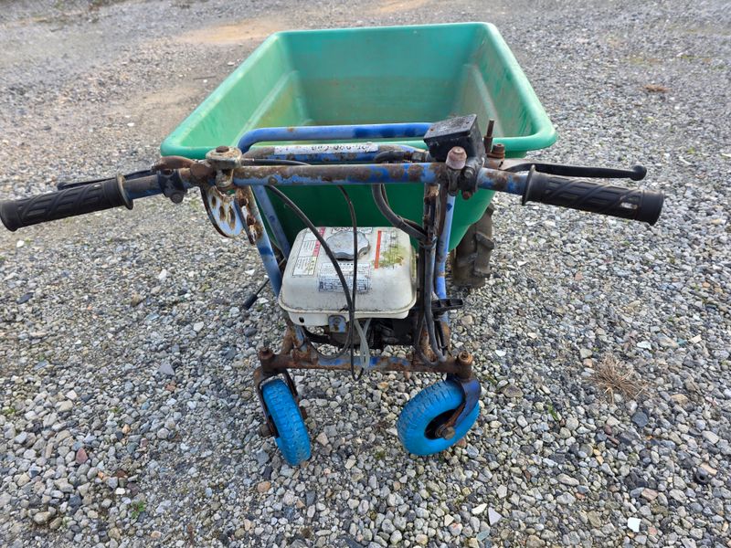 최도윤(중고농기계)님의 장터 판매 상품 [혼다 엔진식 운반차입니다 ] 첨부 사진