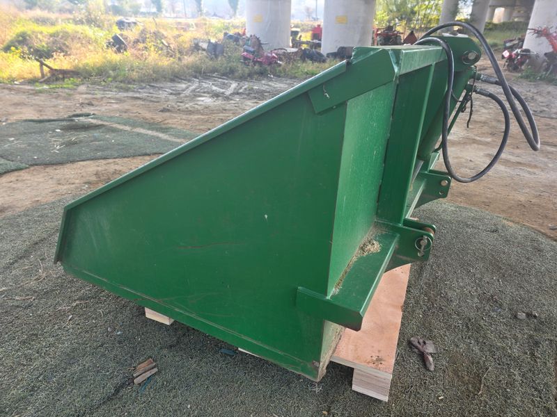 최도윤(중고농기계)님의 장터 판매 상품 [트렉터용 유압식 트레일러 판매합니다 ] 첨부 사진