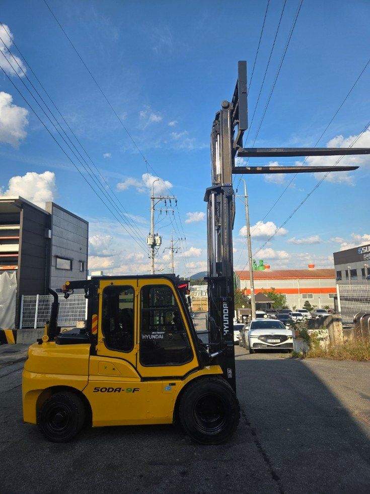 한효진님의 장터 판매 상품 [미니5톤 듀얼3단 풀옵션 디젤 중고지게차] 첨부 사진