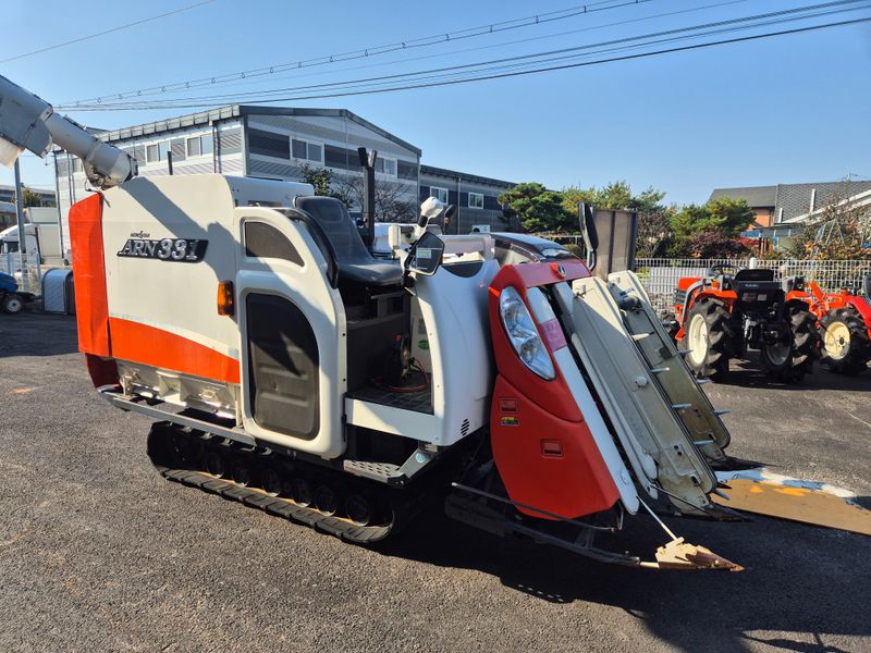 김남현님의 장터 판매 상품 [3조 콤바인 구보다 ARN331] 첨부 사진