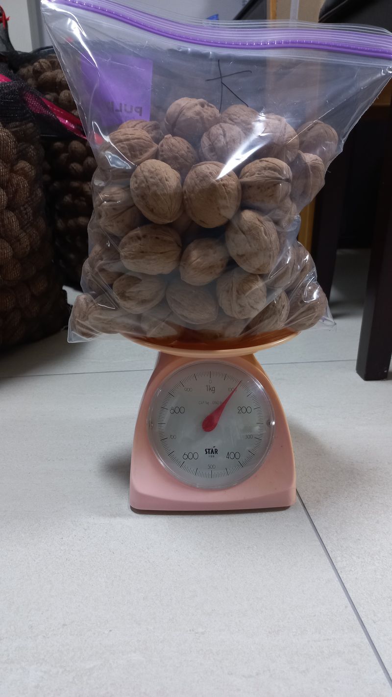 김노형님의 장터 판매 상품 [호두 1kg] 첨부 사진