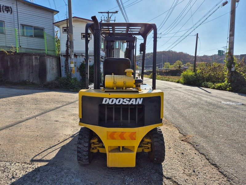 태성지게차님의 장터 판매 상품 [두산지게차 LD25S 싸게 급처합니다. 590만원] 첨부 사진