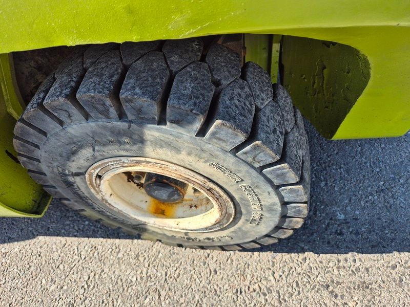 태성지게차님의 장터 판매 상품 [클라크지게차 GTS30 자동발,풀캐빈,4스풀,후방카메라] 첨부 사진