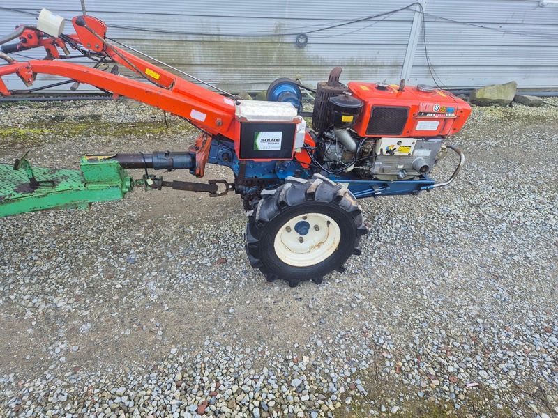 일개미(4454)님의 장터 판매 상품 [대동10마력경운기살포기] 첨부 사진