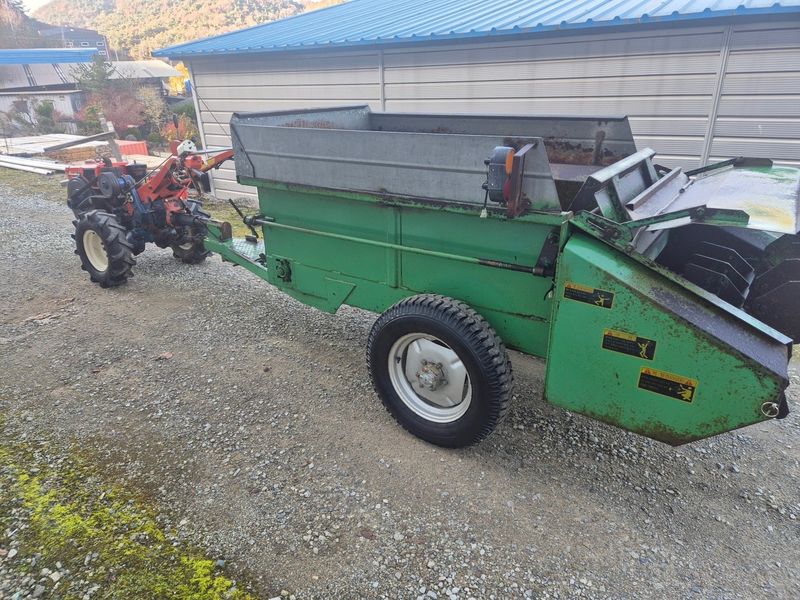 일개미(4454)님의 장터 판매 상품 [대동10마력경운기살포기] 첨부 사진