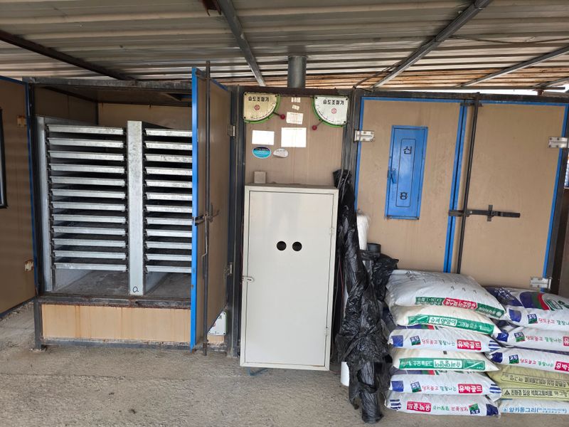 최도윤(중고농기계)님의 장터 판매 상품 [고추건조기를 판매합니다 ] 첨부 사진