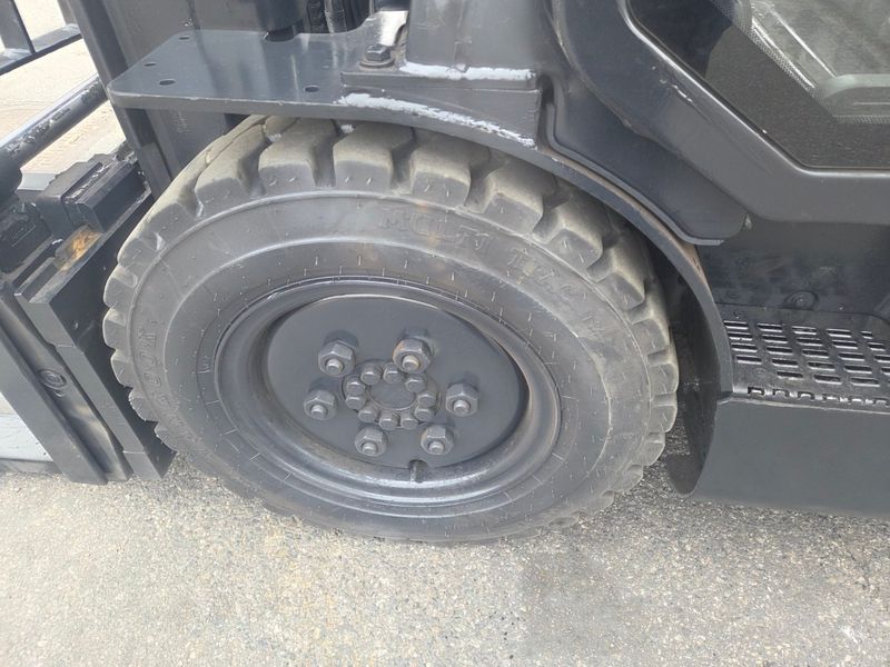 한효진님의 장터 판매 상품 [두산 2.5톤 디젤 중고지게차 캐빈] 첨부 사진