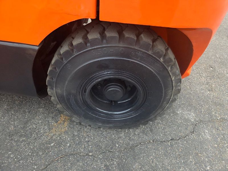 한효진님의 장터 판매 상품 [두산 2.5톤 디젤 중고지게차 캐빈] 첨부 사진