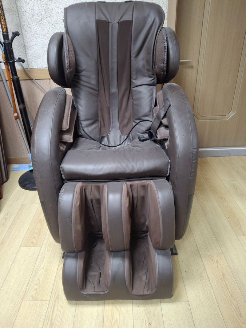 장터 상품 [안마의자ㅡ중고] 썸네일