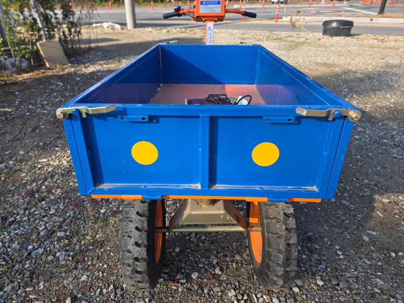 최도윤(중고농기계)님의 장터 판매 상품 [근우테크 전동 운반차 판매 합니다 ] 첨부 사진