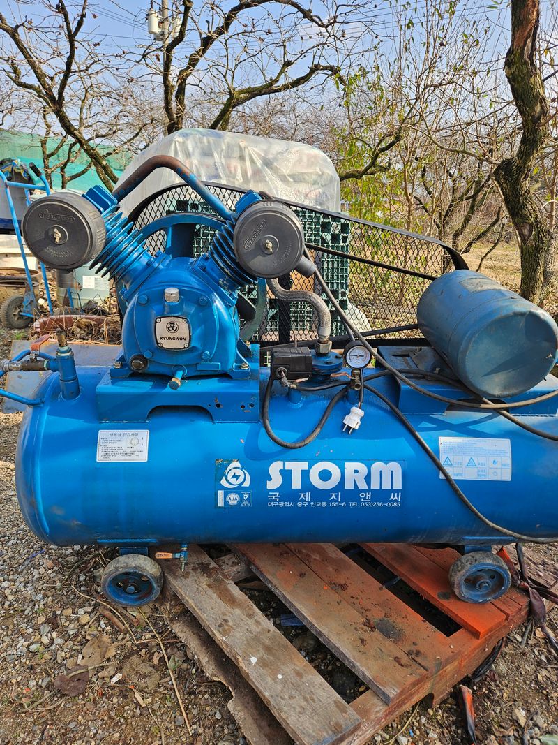 복숭아님의 장터 판매 상품 [3마력250리터 에어컴퍼레샤] 첨부 사진