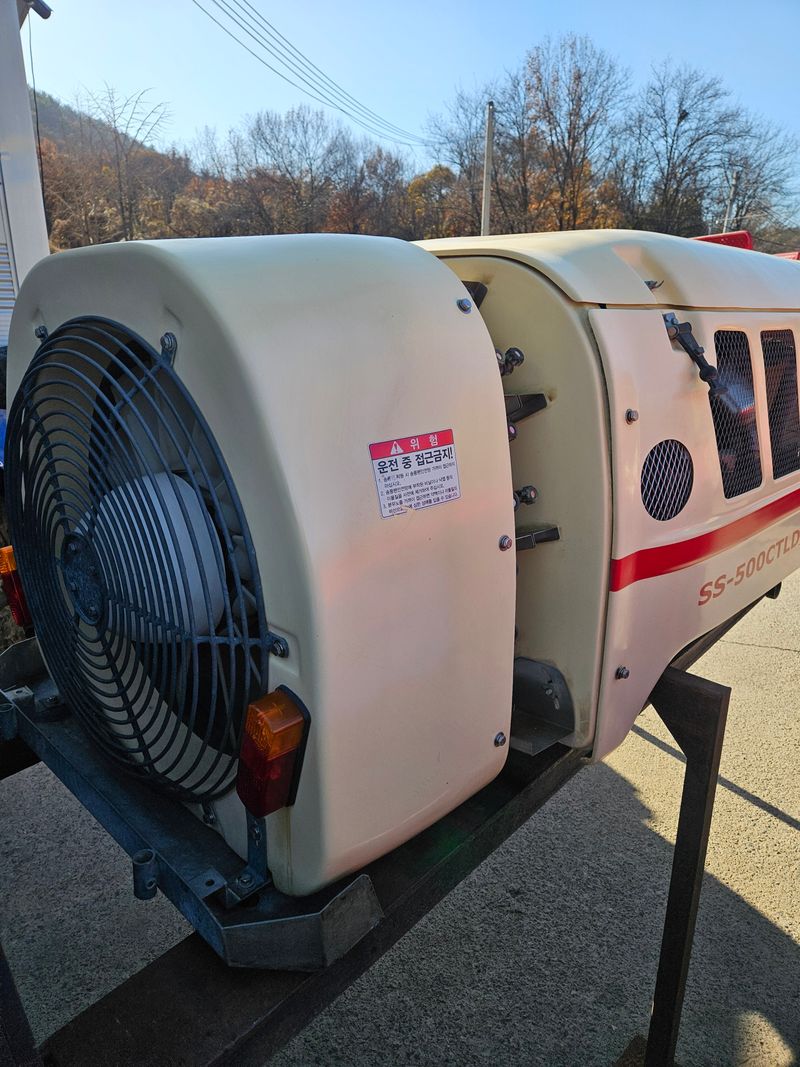 신지안님의 장터 판매 상품 [한성500리터 궤도형ss기 송풍부판매합니다] 첨부 사진