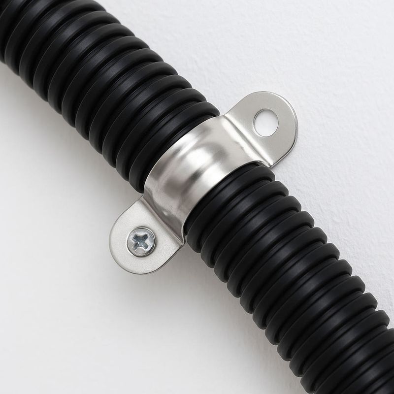 장터 상품 [스텐 새들 고정구 30mm 파이프 호스 배관 고정 클램프 100개] 썸네일