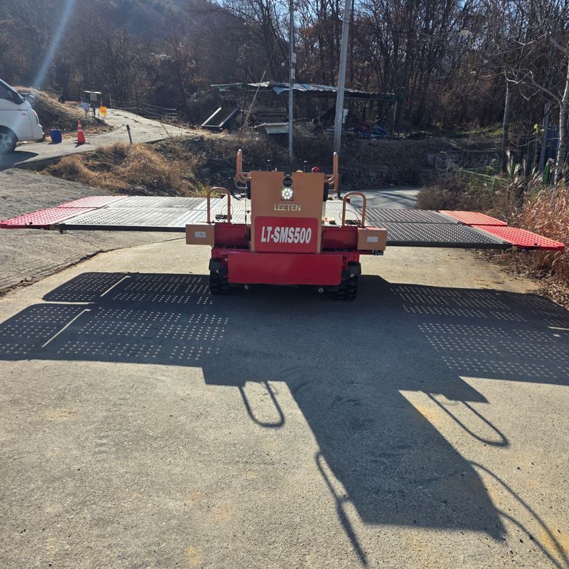 최태욱님의 장터 판매 상품 [리텐전동고소작업차] 첨부 사진