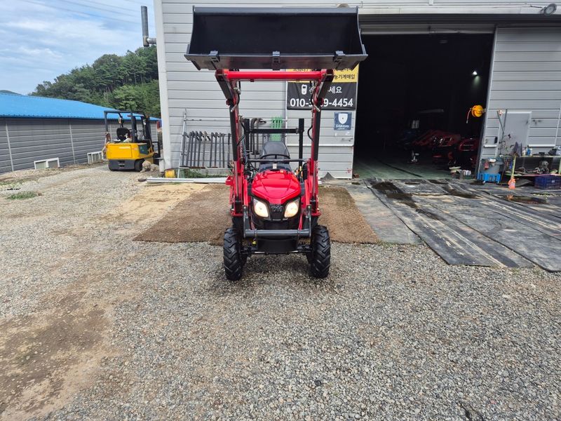 일개미(4454)님의 장터 판매 상품 [TYM-C250트랙터] 첨부 사진