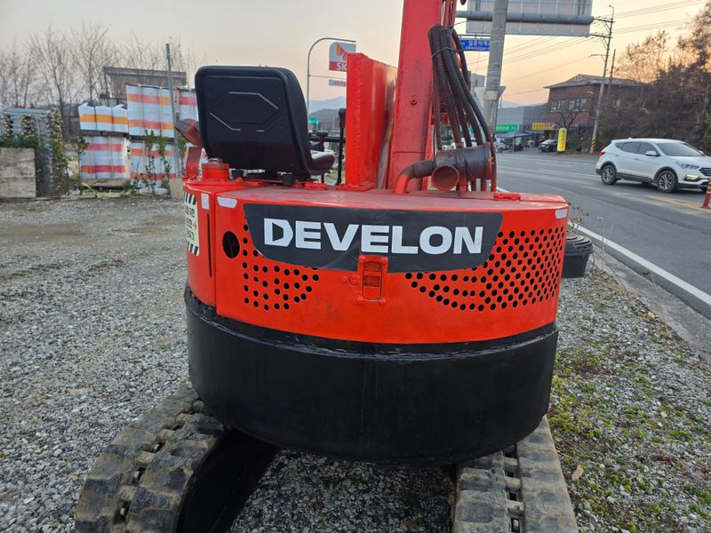 최도윤(중고농기계)님의 장터 판매 상품 [현대포크레인 hx15sr 판매합니다] 첨부 사진