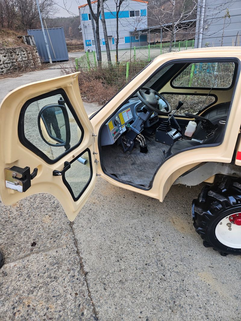 신지안님의 장터 판매 상품 [한성600리터캐빈형 ss기판매합니다] 첨부 사진