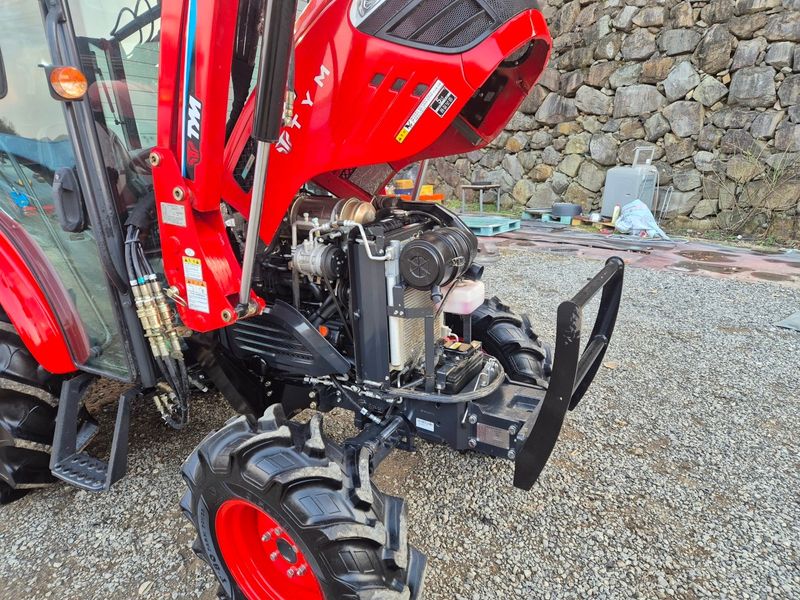 일개미(4454)님의 장터 판매 상품 [TYM.K57트랙터] 첨부 사진