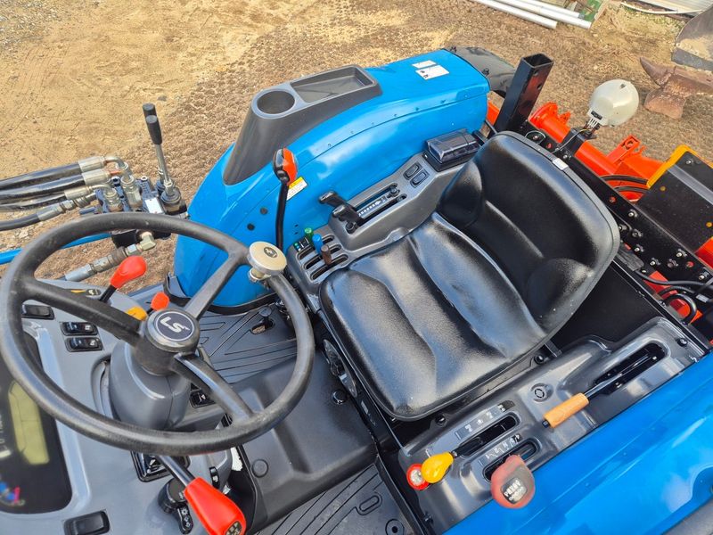 일개미(4454)님의 장터 판매 상품 [LS엠트론 XR4150트랙터] 첨부 사진