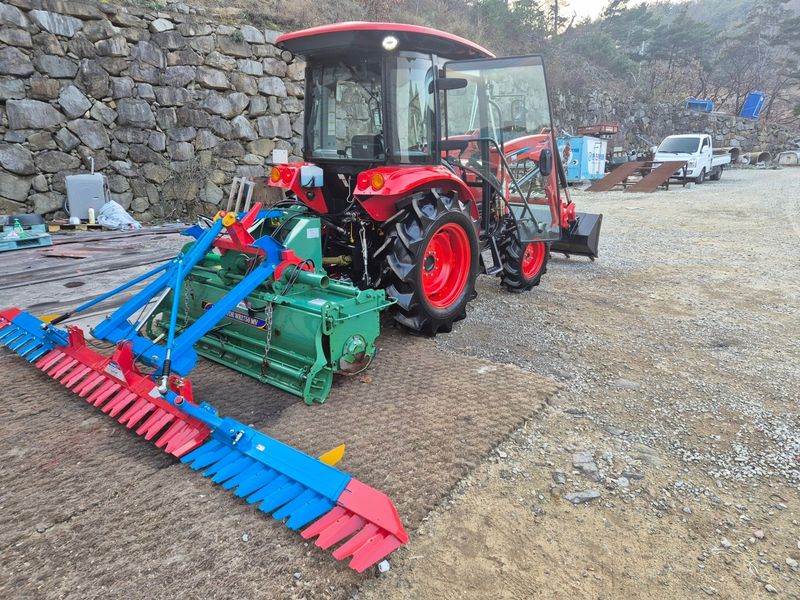 일개미(4454)님의 장터 판매 상품 [TYM.K57트랙터] 첨부 사진