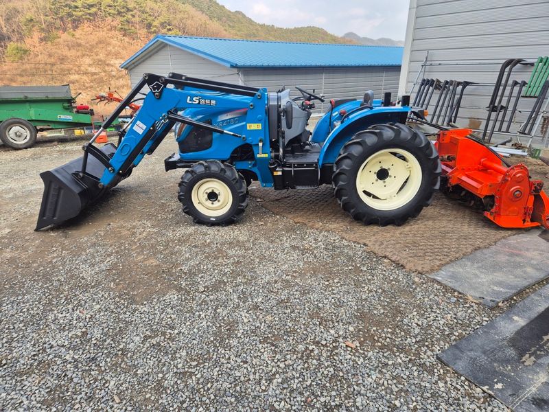 일개미(4454)님의 장터 판매 상품 [LS엠트론 XR4150트랙터] 첨부 사진