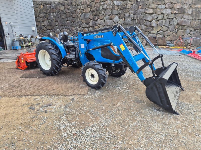 일개미(4454)님의 장터 판매 상품 [LS엠트론 XR4150트랙터] 첨부 사진